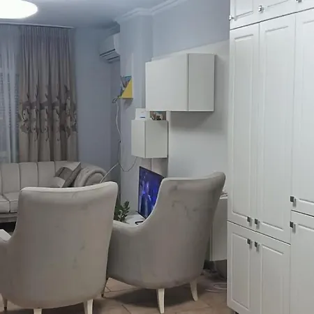 Comfy Apartment *